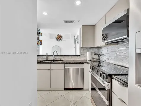 650 West Avenue Miami Beach FL 33139