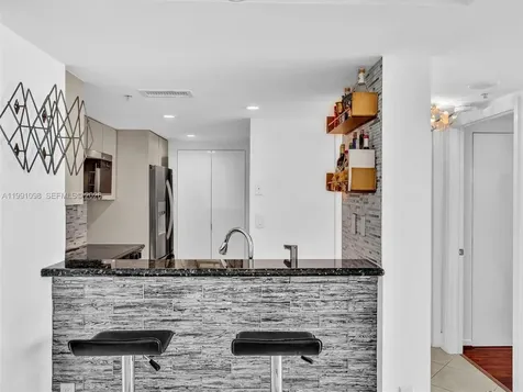 650 West Avenue Miami Beach FL 33139