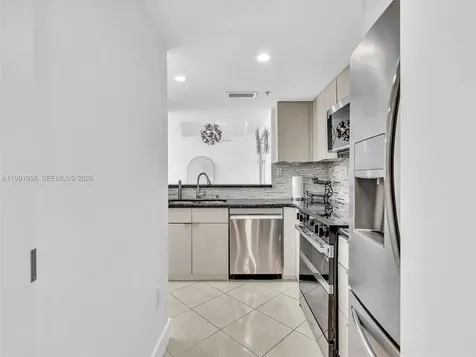 650 West Avenue Miami Beach FL 33139