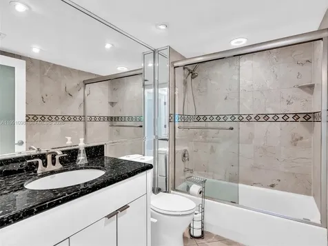 650 West Avenue Miami Beach FL 33139
