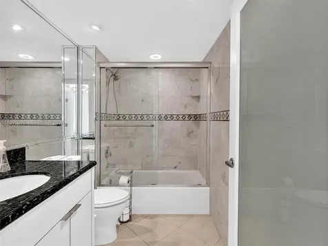 650 West Avenue Miami Beach FL 33139