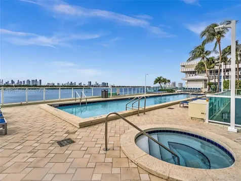 650 West Avenue Miami Beach FL 33139