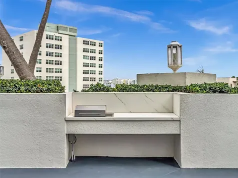 650 West Avenue Miami Beach FL 33139