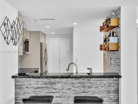 650 West Avenue Miami Beach FL 33139