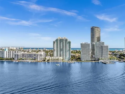 650 West Avenue Miami Beach FL 33139