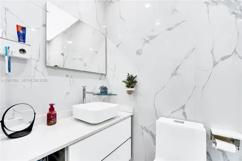 5362 W 24th Avenue Hialeah FL 33016