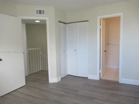6825 SW 45th Lane Miami FL 33155