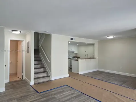 6825 SW 45th Lane Miami FL 33155