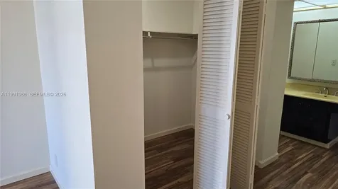 1600 S Ocean Drive Hollywood FL 33019