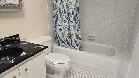 1600 S Ocean Drive Hollywood FL 33019