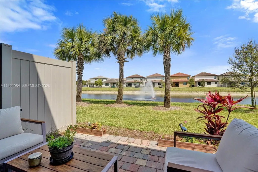4814 Jumping Way Lake Worth FL 33467