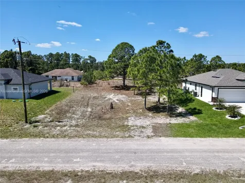 1044 Marshall Avenue S Lehigh Acres FL 33974