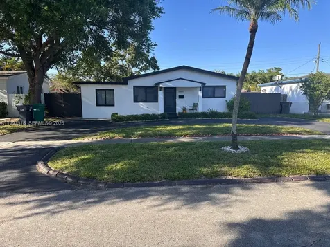 6685 NW 38th Terrace Virginia Gardens FL 33166