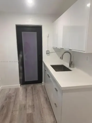 6685 NW 38th Terrace Virginia Gardens FL 33166