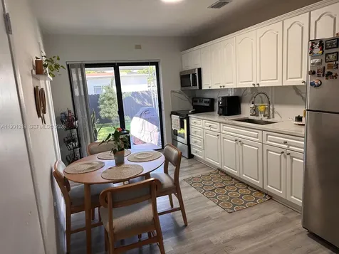 6685 NW 38th Terrace Virginia Gardens FL 33166