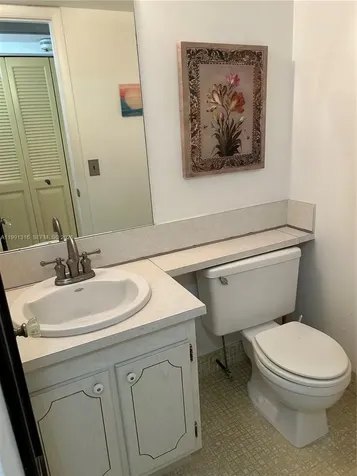 329 Farnham P Deerfield Beach FL 33442