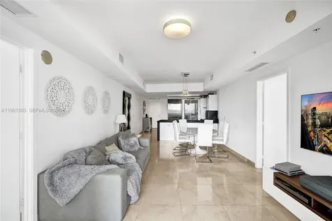 18201 Collins Avenue Sunny Isles Beach FL 33160