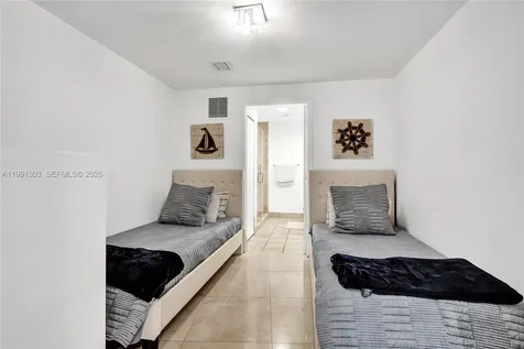 18201 Collins Avenue Sunny Isles Beach FL 33160