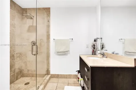18201 Collins Avenue Sunny Isles Beach FL 33160