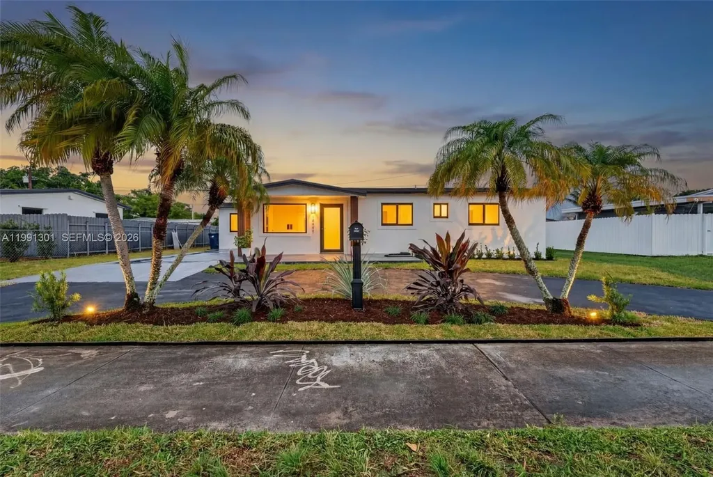 10445 SW 149th Terrace Unincorporated Dade FL 33176