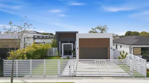 22900 SW 122 Place Miami FL 33170
