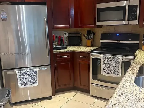 9715 Fontainebleau Boulevard Miami FL 33172