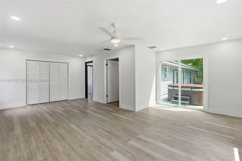 210 E Sugarland Circle Clewiston FL 33440