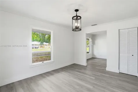 210 E Sugarland Circle Clewiston FL 33440
