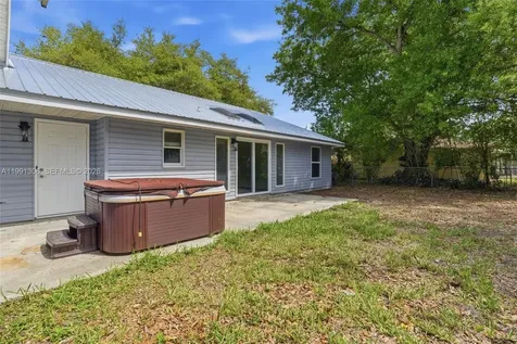 210 E Sugarland Circle Clewiston FL 33440