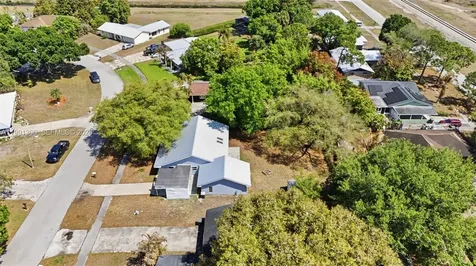 210 E Sugarland Circle Clewiston FL 33440