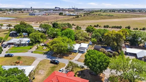210 E Sugarland Circle Clewiston FL 33440