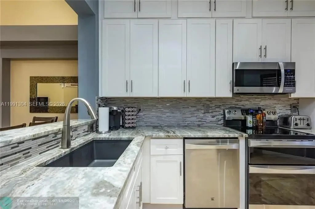 5754 NW 127th Terrace Coral Springs FL 33076