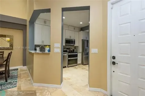5754 NW 127th Terrace Coral Springs FL 33076