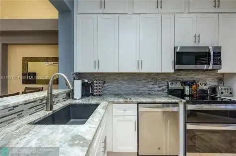 5754 NW 127th Terrace Coral Springs FL 33076