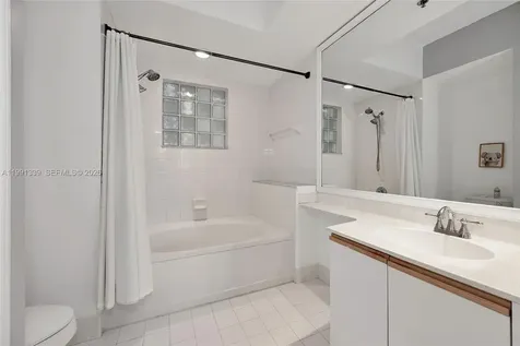 3165 NE 184th Street Aventura FL 33160
