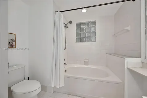 3165 NE 184th Street Aventura FL 33160