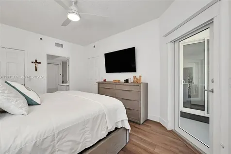 3165 NE 184th Street Aventura FL 33160