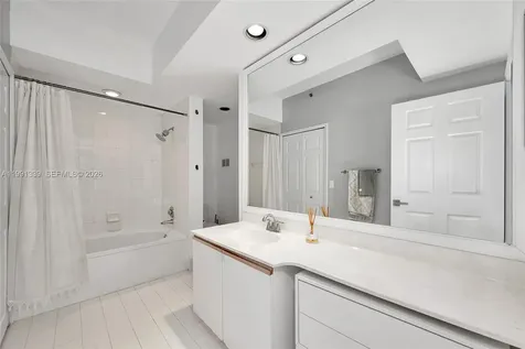 3165 NE 184th Street Aventura FL 33160