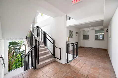 3165 NE 184th Street Aventura FL 33160