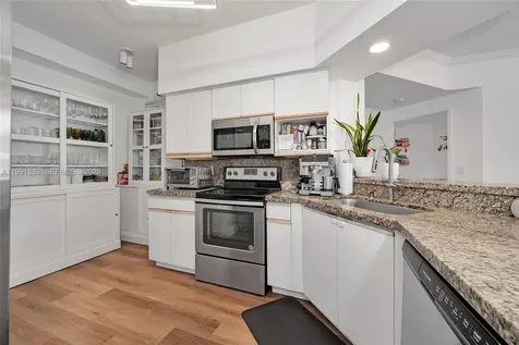 3165 NE 184th Street Aventura FL 33160
