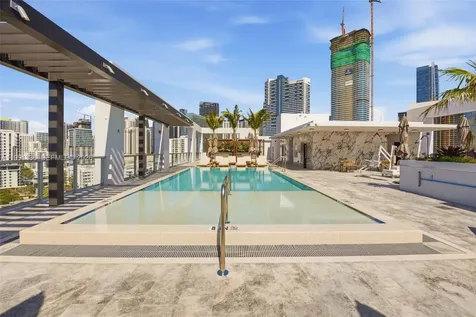 1611 SW 2nd Avenue Miami FL 33129
