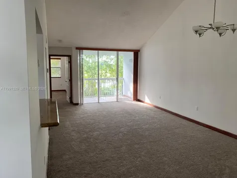 4990 NW 97th Place Doral FL 33178