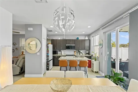4910 NW 48th Terrace Tamarac FL 33319