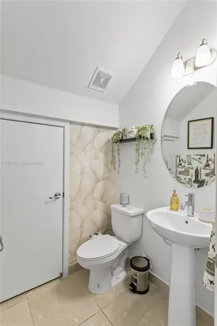4910 NW 48th Terrace Tamarac FL 33319
