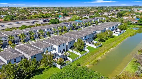4910 NW 48th Terrace Tamarac FL 33319