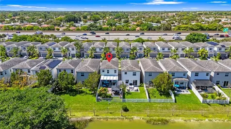 4910 NW 48th Terrace Tamarac FL 33319