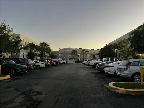 210 NW 87th Avenue Miami FL 33172