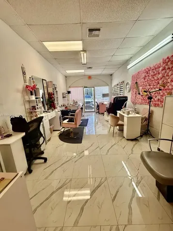 1569 W Okeechobee Road Hialeah Hialeah FL 33010
