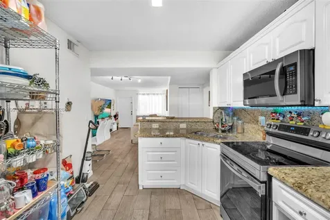 7439 W 22nd Avenue Hialeah FL 33016