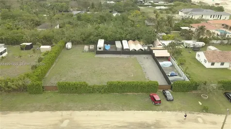 33420 SW 197 Homestead FL 33034